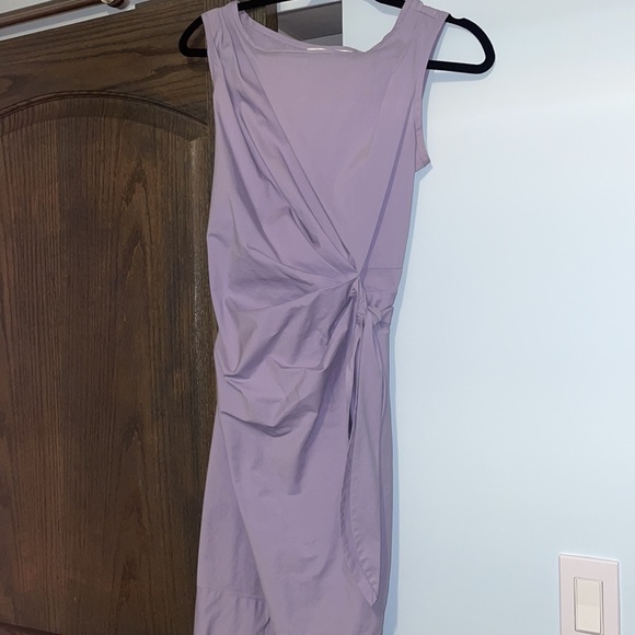 Diane Von Furstenberg Dresses & Skirts - Diane von Furstenberg dress lavender